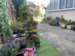 Photo 29- click for photo gallery